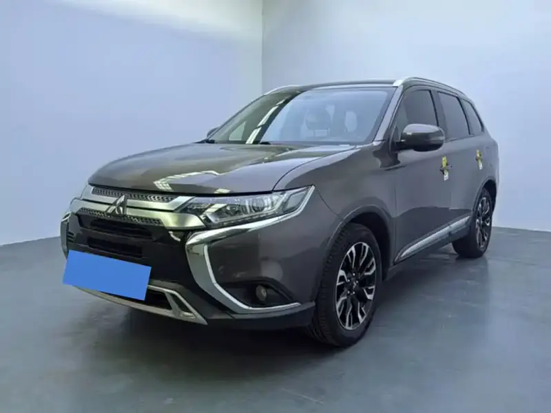 Mitsubishi Outlander, 2019