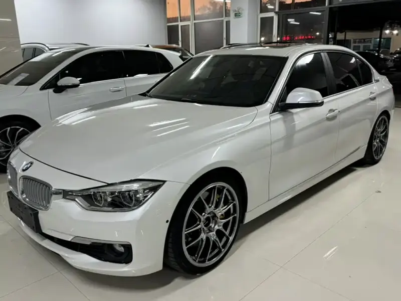 BMW 3 Series, 2019