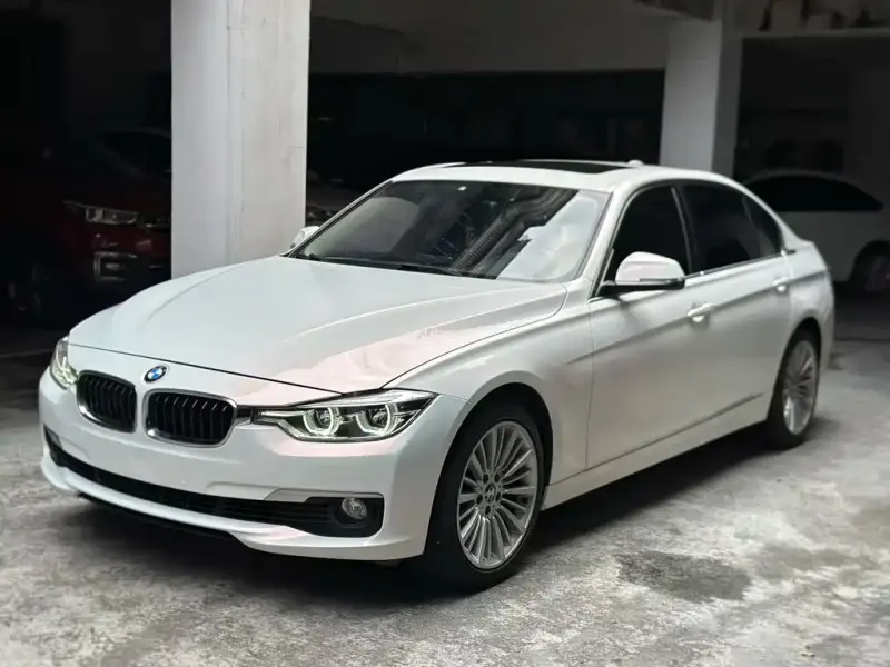 BMW 3 Series, 2018