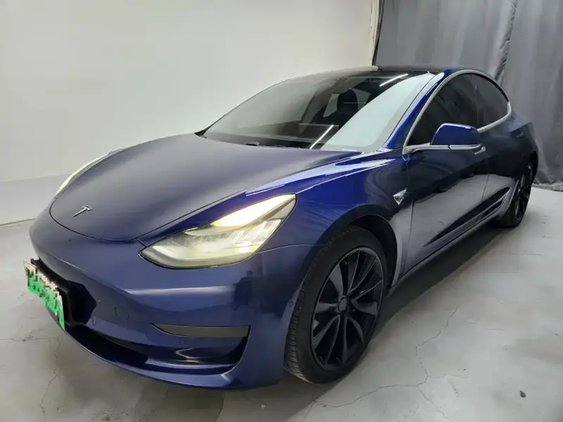 Tesla Model 3, 2020