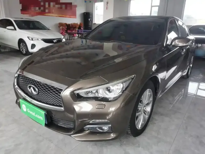 Infiniti Q50L, 2017