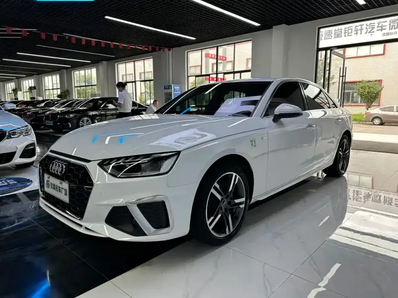Audi A4L, 2024