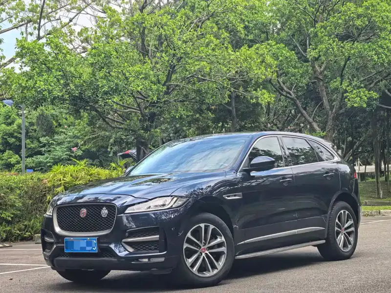 Jaguar F-PACE, 2017