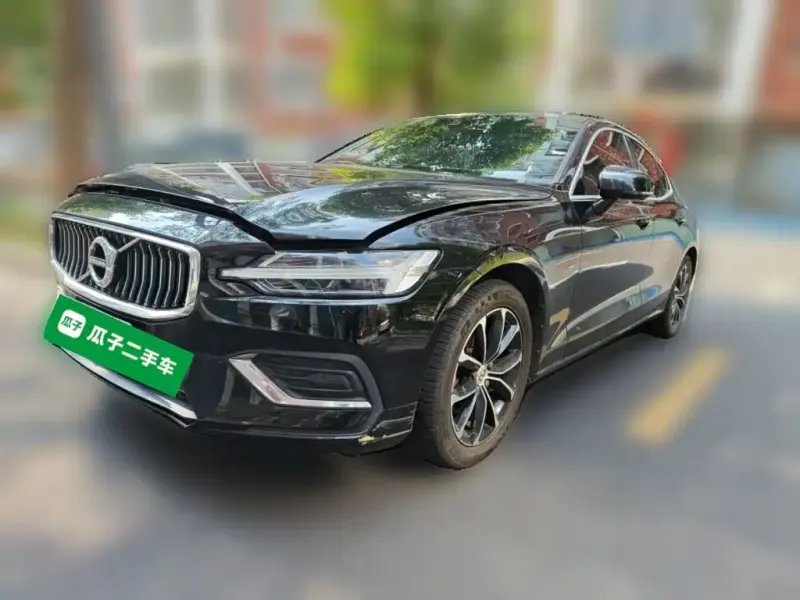 Volvo S60, 2021