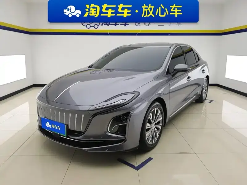 Hongqi E-QM5, 2024