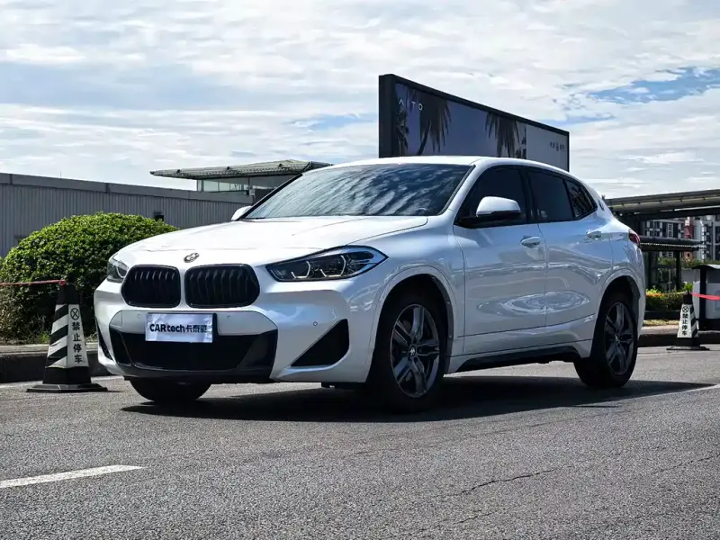 BMW X2, 2021