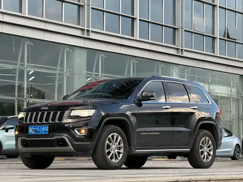 Jeep Grand Cherokee (Import), 2017