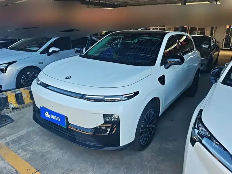 Leapmotor B10, 2025