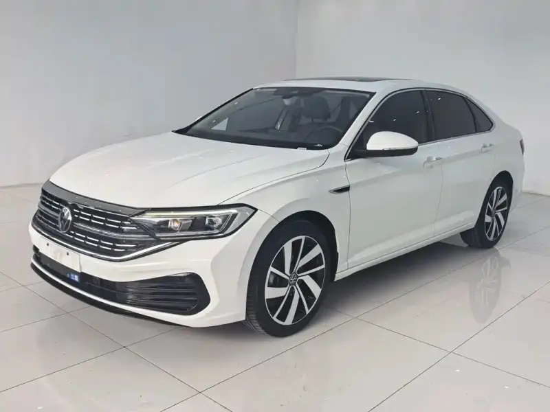 Volkswagen Sagitar, 2025