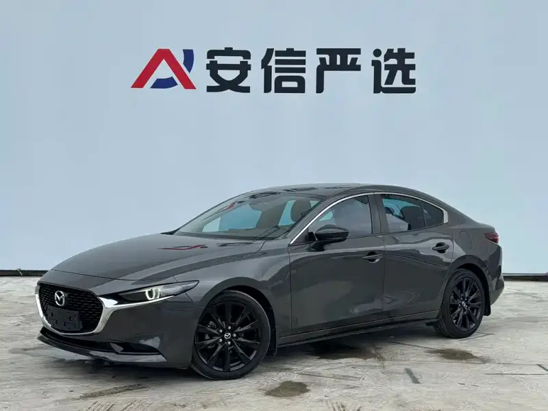 Mazda 3 Axela, 2022
