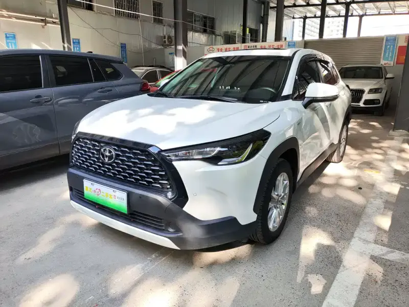 Toyota Corolla Cross, 2025