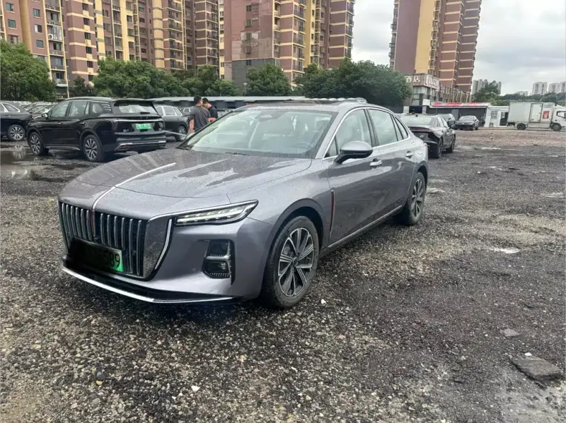 Hongqi H5 PHEV, 2025