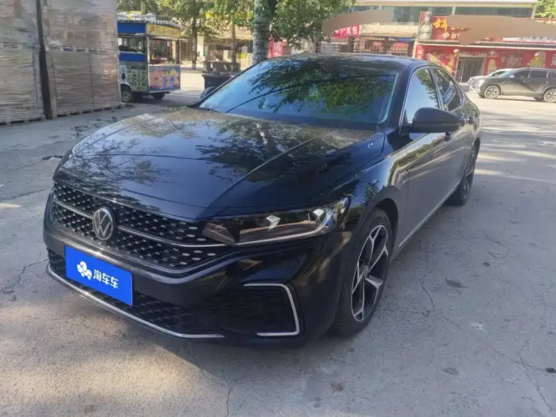 Volkswagen Passat, 2023