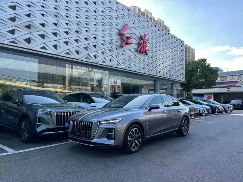 Hongqi H5 PHEV, 2025