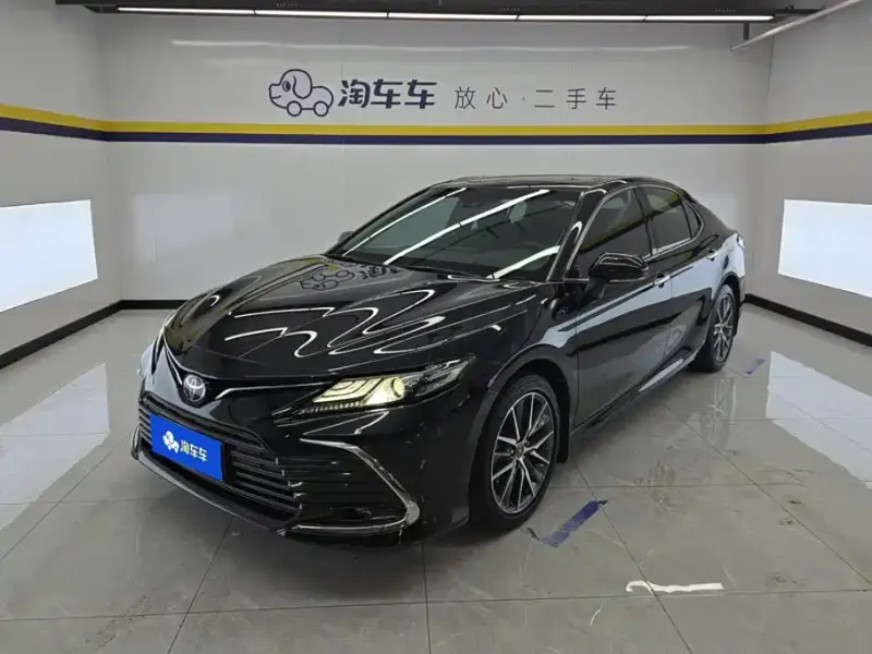 Toyota Camry, 2022