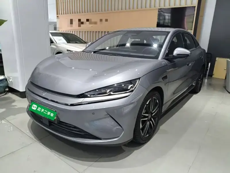 BYD Qin L, 2025