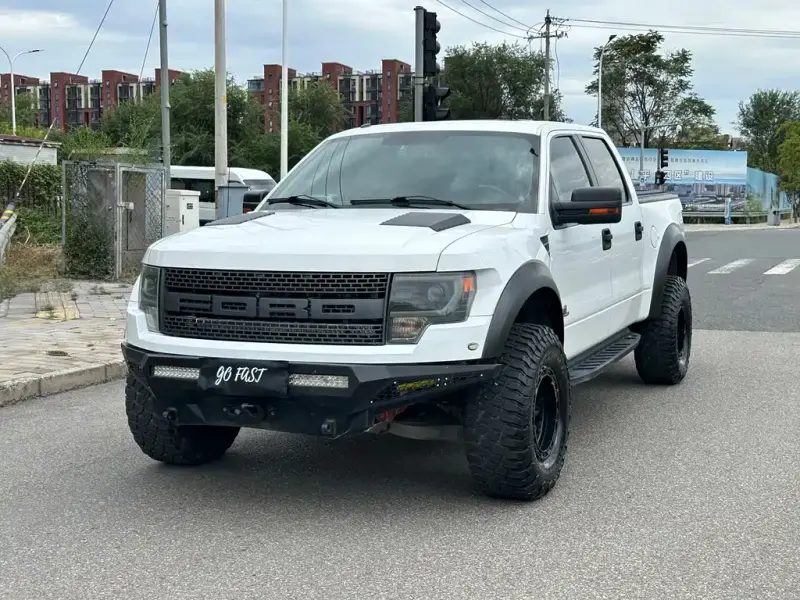 Ford F-150 Raptor, 2015