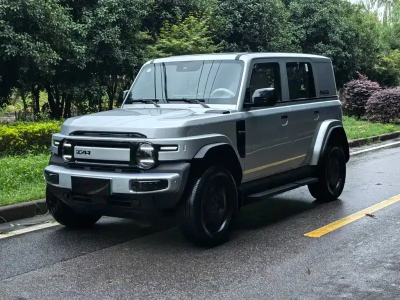 iCAR V23, 2025