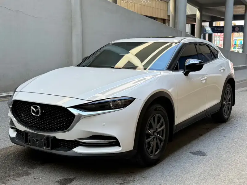 Mazda CX-4, 2023