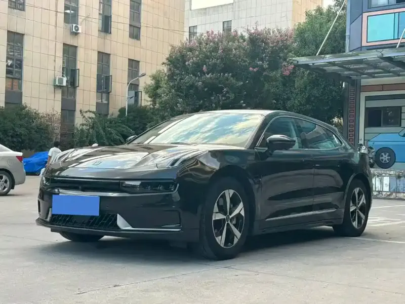 Zeekr 001, 2023