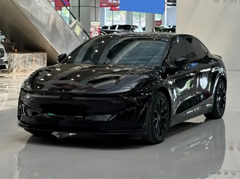 Zeekr 007, 2024