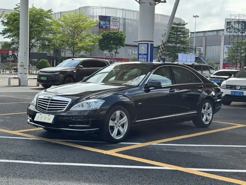 Mercedes-Benz S-Class, 2013