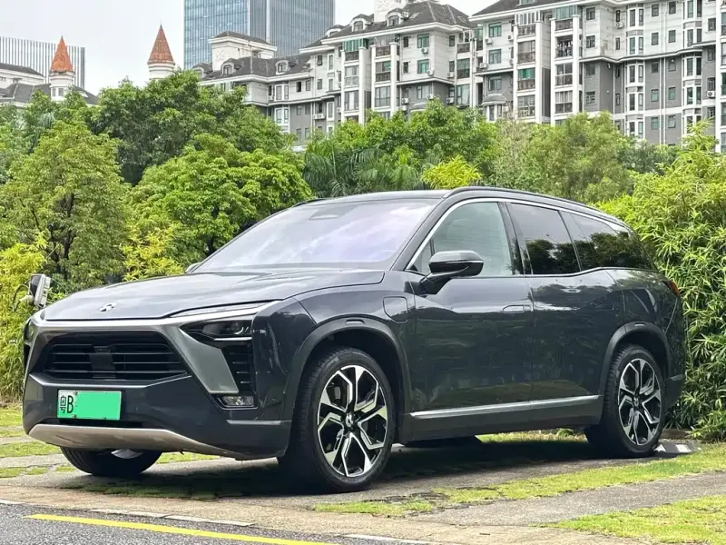 NIO ES8, 2022