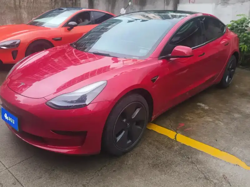 Tesla Model 3, 2022