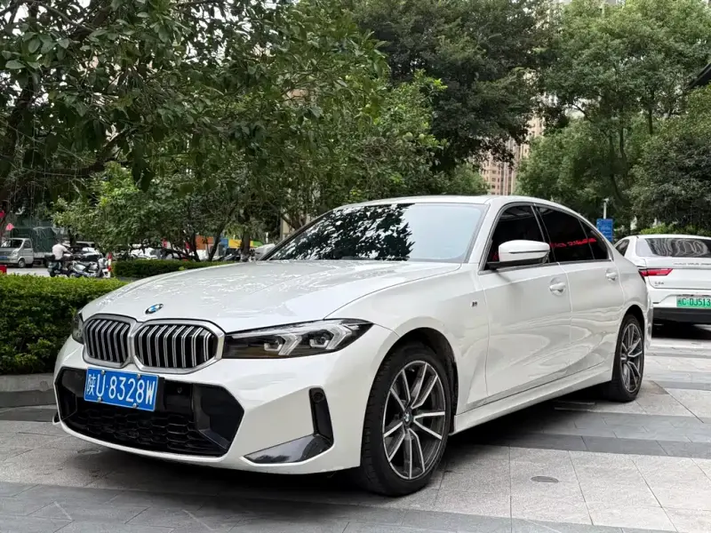 BMW 3 Series, 2023