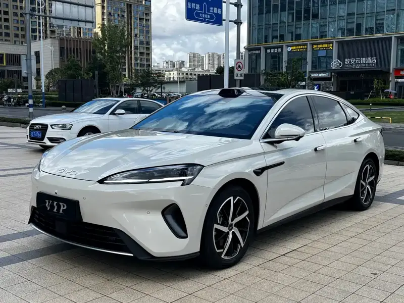 BYD Seal 07 DM-i, 2025
