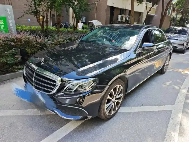 Mercedes-Benz E-Class, 2016