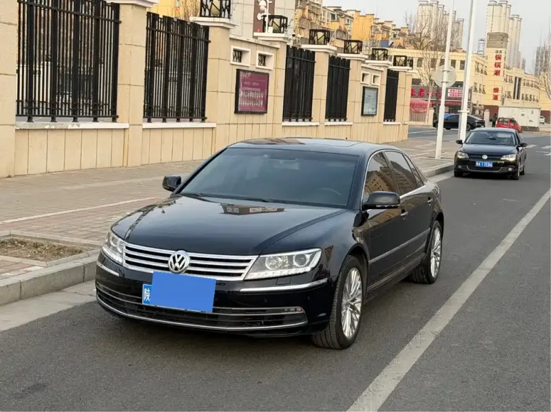 Volkswagen Phaeton, 2016
