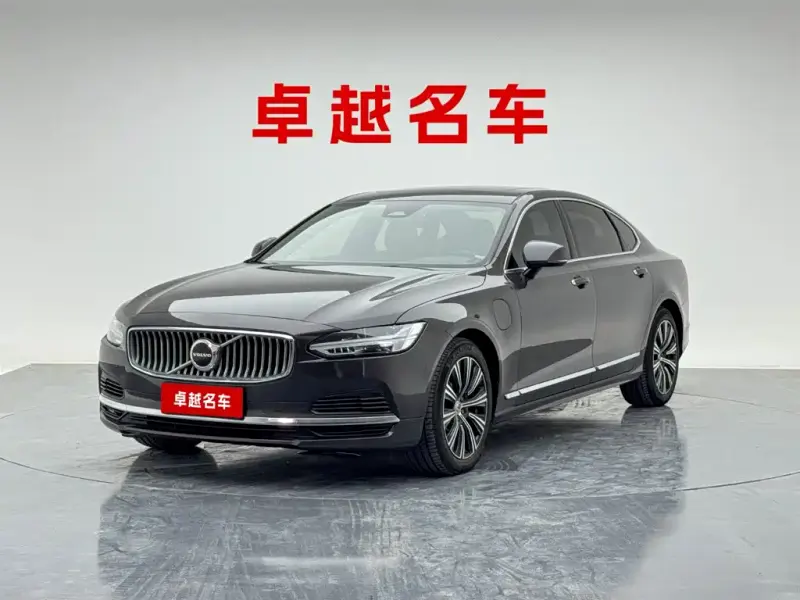 Volvo S90 PHEV, 2021