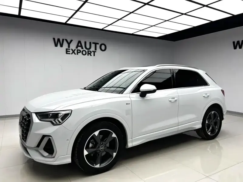 Audi Q3, 2021