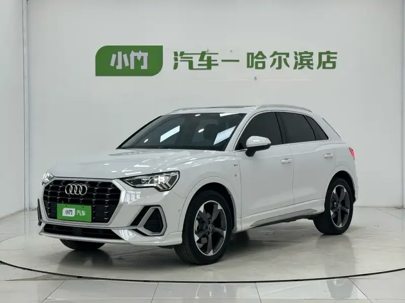 Audi Q3, 2023