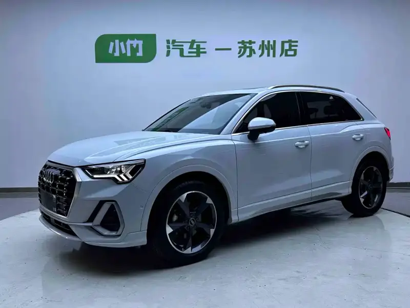 Audi Q3, 2023