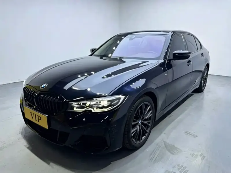 BMW 3 Series, 2022