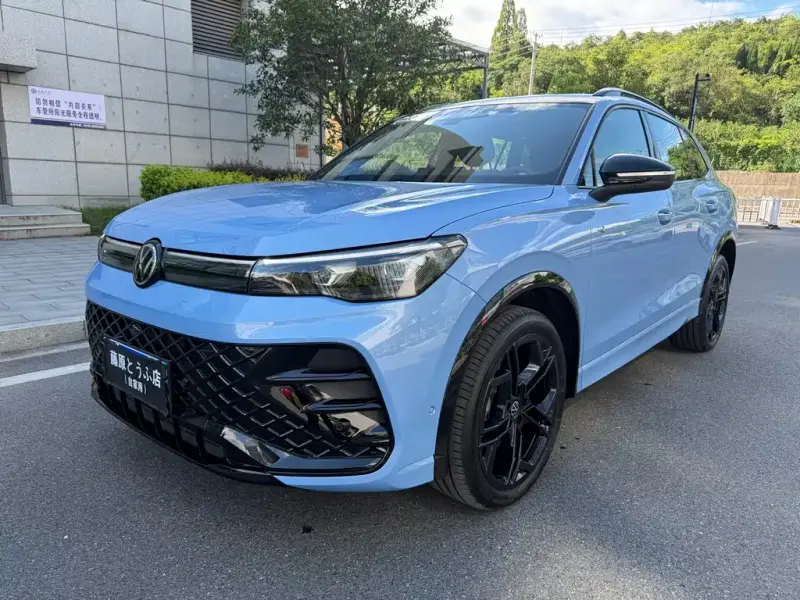 Volkswagen Tiguan L, 2025