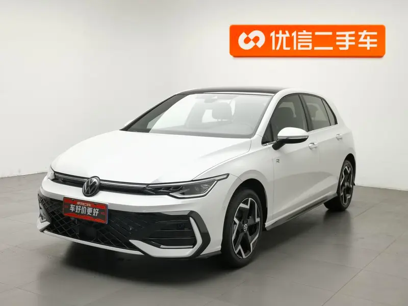 Volkswagen Golf Facelift 300TSI R-Line, 2025 — фото 1