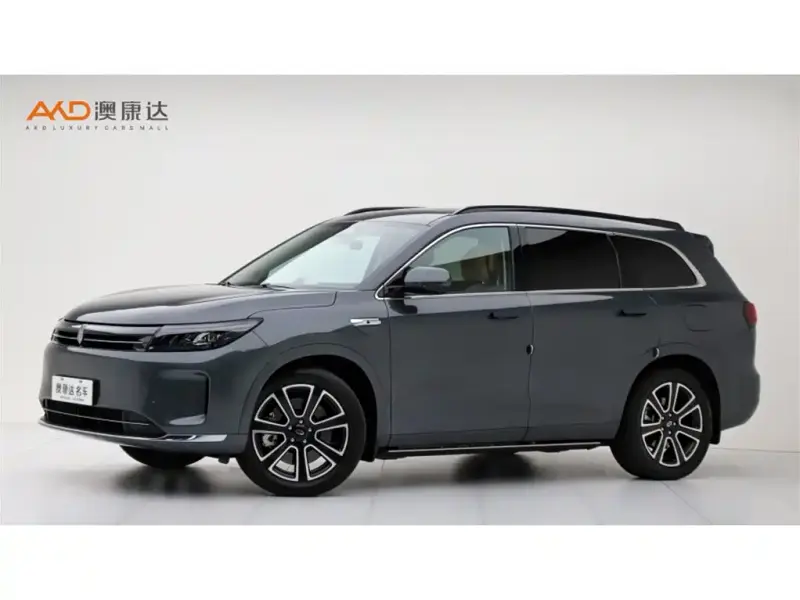 AITO M7, 2025