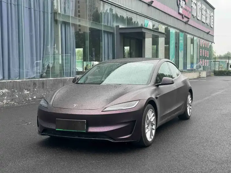 Tesla Model 3, 2025