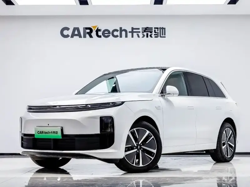 Li Auto Li L6, 2025