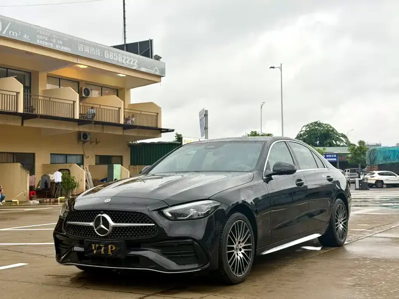 Mercedes-Benz C-Class, 2024
