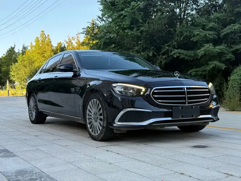 Mercedes-Benz E-Class, 2022