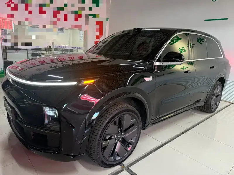Li Auto Li L8, 2025