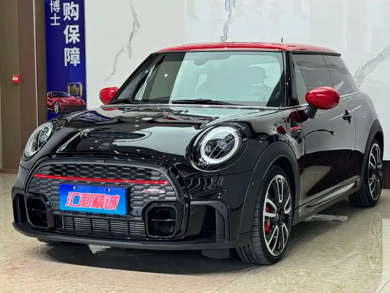 MINI JCW, 2022