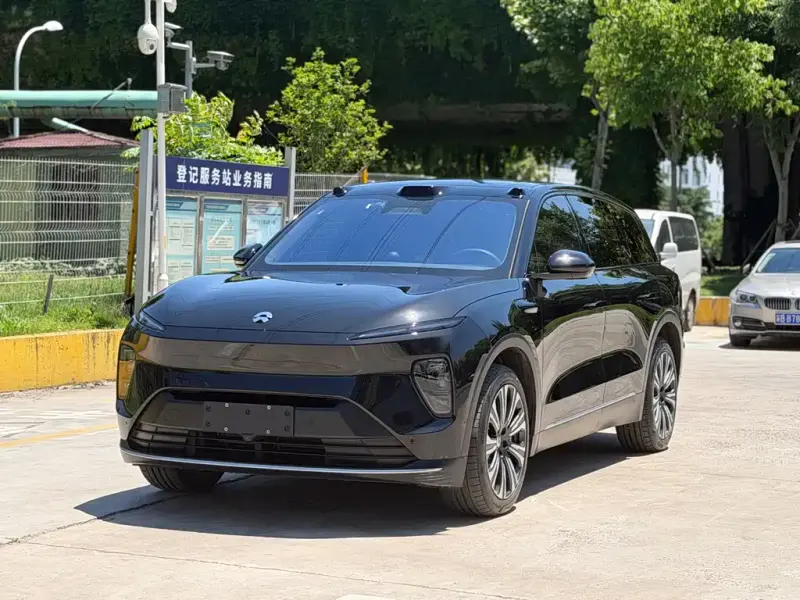 NIO ES8, 2023