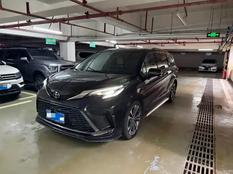 Toyota Granvia, 2024