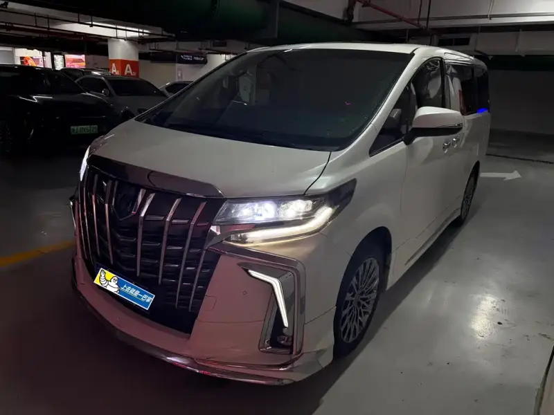Toyota Alphard, 2016