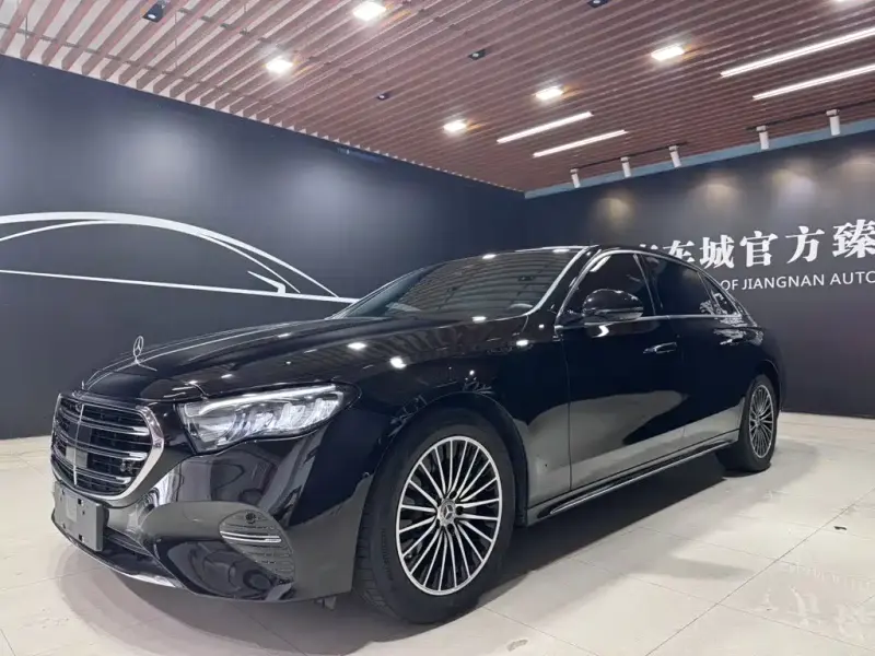 Mercedes-Benz E-Class, 2024